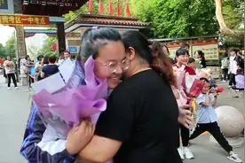 #上热门高考 2004年高考最后一场临朐一中、临朐中学视频封面