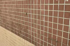 水泥能用来做瓷砖美缝吗？ #美缝用哪种材料好 #美缝 #隐蔽工程 #贴砖工艺视频封面