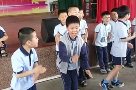 #研学旅行小孩子的舞蹈《大香蕉》  #大香蕉舞蹈跳得人神魂颠倒