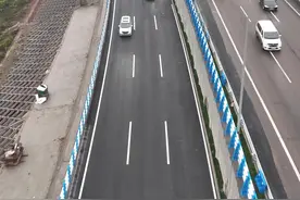 江南立交增加两条下行匝道 #重庆dou知道 #江南立交 #8d魔幻山城重庆视频封面