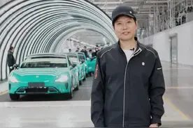 SU7Ultra原型车 能跑的更快，这个消息保真，雷军直播亲口说的视频封面