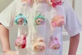 陈赫直播晒新T恤直接把9个LABUBU“穿”身上了