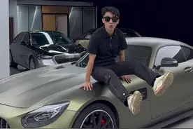 40多万开什么718直接#blackseries #amggt视频封面