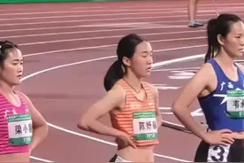 年仅15岁的小孩姐陈妤颉11秒29夺得全国田径大奖赛决赛冠军#陈妤颉视频封面
