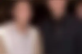 “众所周知，他俩巅峰时期连我都要避让三分！”#陈冠希 #吴彦祖 #盛世美颜