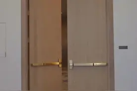 仪式感拉满！格兰特-希尔亲手将美国队球衣交给布克、KD，并正式发出奥运会邀请！凯文-杜兰特 & 德文-布克确认代表美国男篮出战2024巴黎奥运会！#杜兰特 #布克 #比尔 #巴黎奥运会 #太阳队视频封面