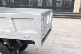 三轮汽车摩托车 #三轮摩托车 #四缸三轮摩托车 #三轮重载摩托车 #三轮汽车视频封面