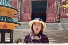 女人特殊时期，能不能进寺庙参拜？ 心贵在真诚，不在表面，心中有佛，便处处是佛…#女性智慧 #修心修行 #寺庙 #例假视频封面