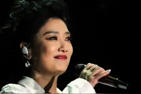 一阵一阵绿旋风，吹得我心动！ #凤凰传奇#绿旋风#玲花曾毅#凤凰传奇演唱会#凤凰传奇上海演唱会