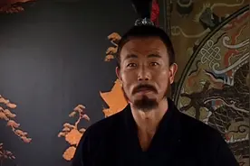 成祖爷定下的选锦衣卫规矩:螳螂腿，虎背蜂腰上面很正！ #大明视频封面