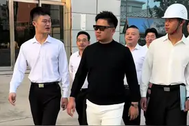 一个靠关系进来的副总，竟然不听我董事长的安排，是我低调了？还是你们飘了……#小武的日常生活视频封面