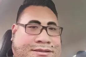 瘦了没？@小虎牙麻椒鸡 #一本正经胡说八道 #幽默段子 #每天一笑视频封面