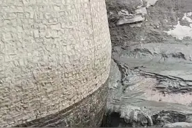 排沙口堵塞，发电洞堵塞，整个发电洞两千八百米都是泥沙，清洞容易发生危险，比如沼气，一氧化碳中毒，更有可能会发生爆炸！#水电站#放库视频封面