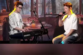经典国粤双语歌曲翻唱 生活，一半是回忆，一半是继续。小时候我们的词不达意，长大后的我们言不由衷。#国粤双语 #言不由衷 #暗里着迷 #刘德华