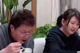 去年的今天，我和阎学晶攀上了亲家❤️ @演员闫学晶 @主持人王芳