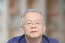 复旦留美博士入美籍，纽约街头流浪16年，我们该不该关心他？ #孙卫东 #孙卫东流浪博士视频封面