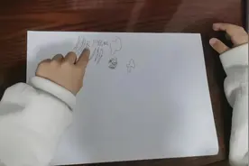 儿子的连环画：丧尸的危机#丧尸危机 #爱画画的孩子 #火柴人绘画