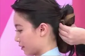 无刘海才是真女王！2分钟速成职场大女主｜会议室slay全场攻略 #上班发型简单扎法 #职业发型女有气场 #30秒快速出门发型盘点 #高颅顶发型教程 #吴依霖