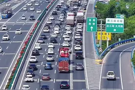 五一假期第一天，低估了五一堵车的程度 #五一假期高速路况 #郑州#连霍高速河南段 #五一假期小客车上高速免费视频封面