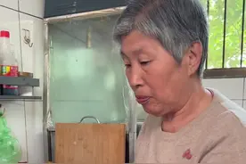 茴子白泡菜 来看看妈妈怎么腌制山西特色茴子白泡菜，这样做的泡菜清脆爽口、开胃又下饭#农村美食记录生活 #我的乡村生活 #新农人计划2025 #下饭菜 #万物皆可种草搜