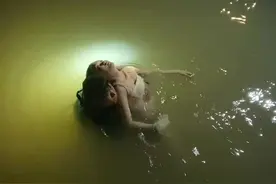 南康蓝天救援队深夜紧急救援，一路狂飙4分钟挽救了一条年轻的生命！！！视频封面