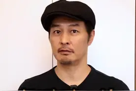 男人过了三十岁就不要穿的太花俏，清爽又稳重的夏季穿搭分享来了#星引力计划 #夏季休闲ootd大赏 #连凯视频封面