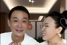 #深情不及久伴厚爱无需多言 #吴琼 @阮巡（演员）两位老师忆“初相识”满满的幸福感🥰❤️🌹  #夫妻 #一生守候一生陪伴 @抖音短视频 @DOU+小助手