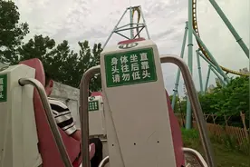 #融创乐园 #过山车 重力加速到125km/H送你上去#游乐园