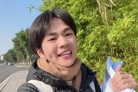 没想到研究生也要期末考试～而且我还蠢钝如猪～😭😭#大学生视频封面