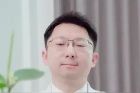 冬季感冒总反复，这些真相藏太深！ 总被冬季感冒缠上，怎么都好不了？这些不为人知的真相，一定要知道！#感冒#流感 #治疗感冒的正确选择 #普通感冒和甲流有什么区别 #医学科普视频封面
