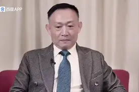 卢麒元：马克思认为资产阶级不是胎生、也不是卵生，而是化生...