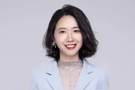 43度高温很可能出现在8月3号杭州和绍兴？中央气象台预计江浙沪“炉中炉”得烧10天以上 #江浙沪成高温核心区 #杭州连续多天超40℃ #江浙沪的夏天有多热 #新闻姐 @抖音短视频视频封面