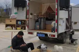 #房车生活自驾游 #自改房车 #货车改房车 #房车改装 #老百姓能开的房车视频封面