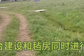 7月19号在库尔德宁景区有三地州阿肯弹唱会及40多间毡房大比拼