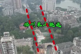 公路修到这，不挖山建短隧道，是环保考量还是另有隐情？#隧道 #福建 #航拍 #内容启发搜索