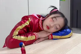 小宇宙变成了大耳屎 #浑身都是戏 #角色扮演 #萌娃 #剧情 #戏精上线视频封面