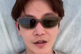 防晒霜该怎么选择 在夏天物理防晒和防晒霜都必不可少，但是又要适度的晒太阳。