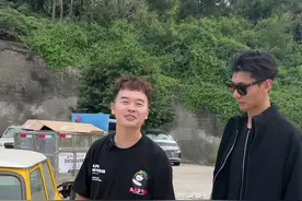 00后小伙翻新一台90年代的MINI#奥斯汀mini #老车翻新