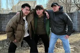 男生基因里的拍照姿势.... #内容过于真实 #185体育生 #霸道总裁视频封面