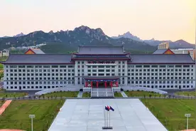 面朝大海背靠大珠山的哈尔滨工程大学青岛校区#哈工程视频封面