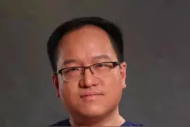 牙龈上长脓包可以挤掉吗#口腔科普