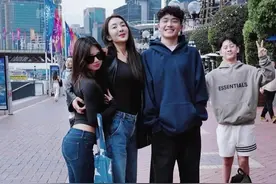 #吴速玲 带儿子#Joe 和女儿#Grace 澳洲度假#娱乐评论大赏
