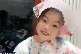 出去玩忘给女儿涂防晒，结果“白雪公主”变“黑美人”#萌娃日常 #晒黑 #反差视频封面