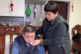 俺哥这两天白天不发烧晚上发烧到39度，不知道咋回事视频封面