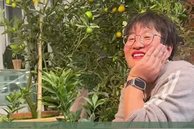 盆栽脆皮金桔，结果量大甜如蜜 #水果 #花卉绿植 #园艺生活 #记录我的种植生活 #海蒂的花园 @抖音短视频视频封面