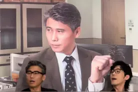 李乃文被观众贴脸开大！直接问乃文老师什么时候可以做她老公！所幸乃文老师手里的答案之书给出了最佳答案！#李乃文 #前途无量 #叔圈男神视频封面