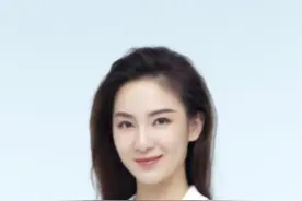 天津机场被一个无人机搞瘫痪了， 数千名旅客遭殃？天津机场连发通报。#声量计划 #大v说视频封面