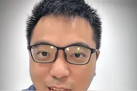 节前最后交易日A股又涨疯了！现在进场来得及吗 又是5000多家上涨，满眼都是红的，我来到了梦里的股市吗，能不能不放假#大a #股市 #a股