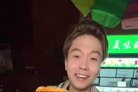 宝子们，柳州的螺蛳粉竟然是不臭的，这也太绝了 #谁懂这一口的好吃程度 #柳州螺蛳粉 #螺蛳粉视频封面