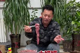 这鱼肠子还是得配咱自己蒸滴大馍馍啊，不能办咧#记录真实生活 #农村美食 #美食分享 #平平淡淡小日子 #抖音乡村生活家视频封面